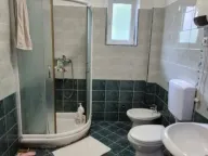 Izdavanje, dvosoban stan, 100m², Marići, Tivat - image 10