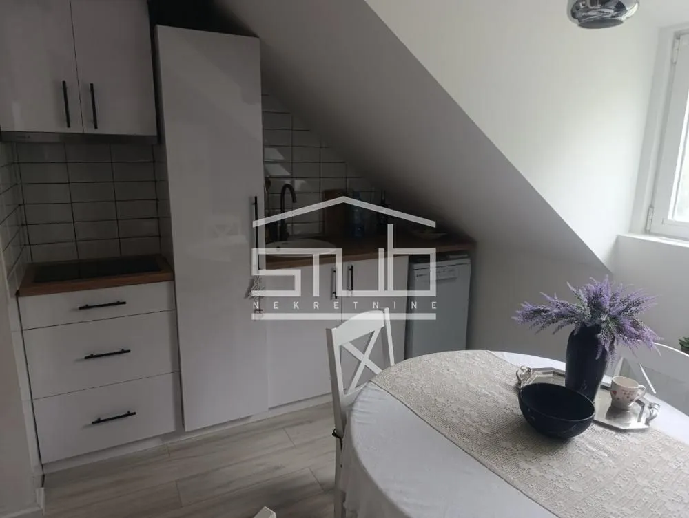 Prodaja, dvosoban stan, 63m², Rakovica, Beograd