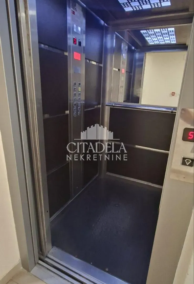 Prodaja, jednosoban stan, 51m², Voždovac Sve Podlokacije, Beograd