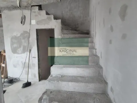 Izdavanje, poslovni prostor, 215m², Centar, Paraćin - image 3