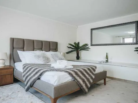 Sale, house, 300m², Krašići, Tivat - image 19