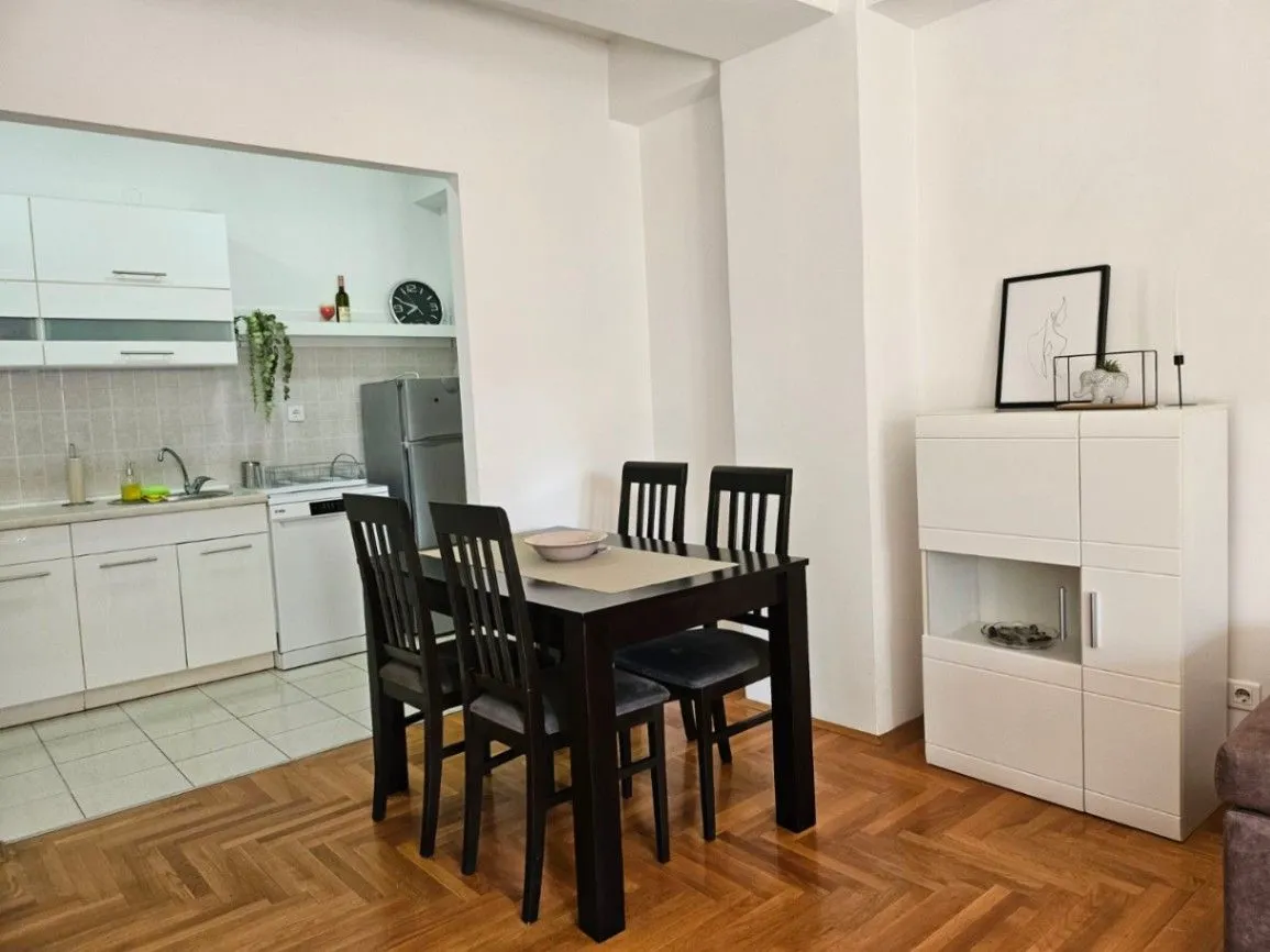 Prodaja, dvosoban stan, 85m², Preko Morače, Podgorica