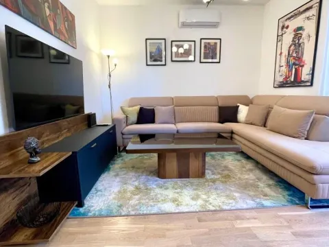 Rent, two bedroom apartment, 60m², Gorica C, Podgorica - image 11