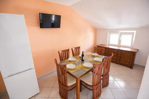 Sale, three bedroom apartment, 60m², Budva, Crna Gora - image 8