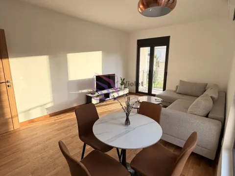 Rent, one bedroom apartment, 61m², Tološi, Podgorica - image 16