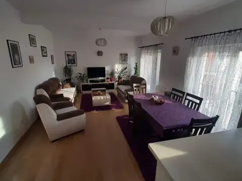 Prodaja, kuća, 207m², Tivat, Crna Gora - image 4