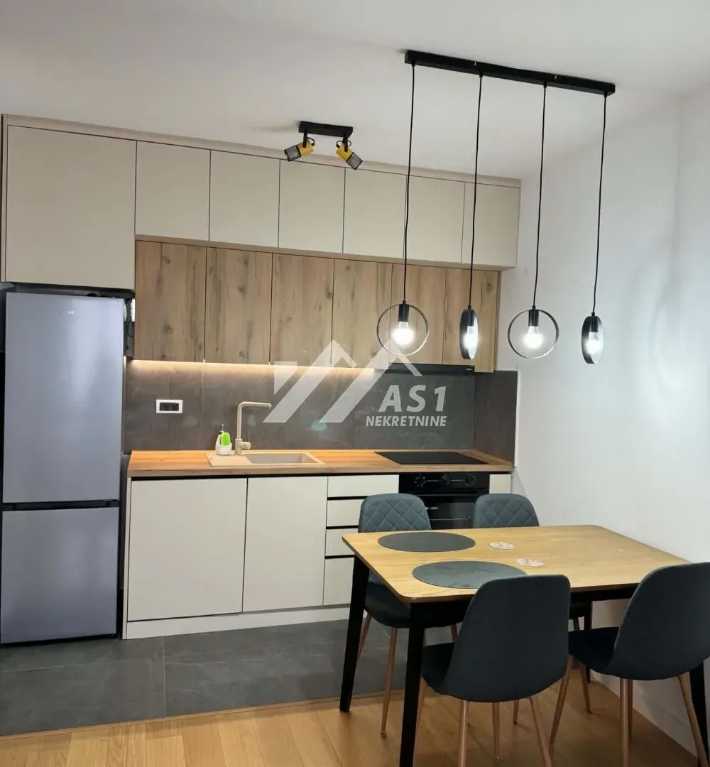 Izdavanje, trosoban stan, 63m², Stari Majur, Petrovaradin