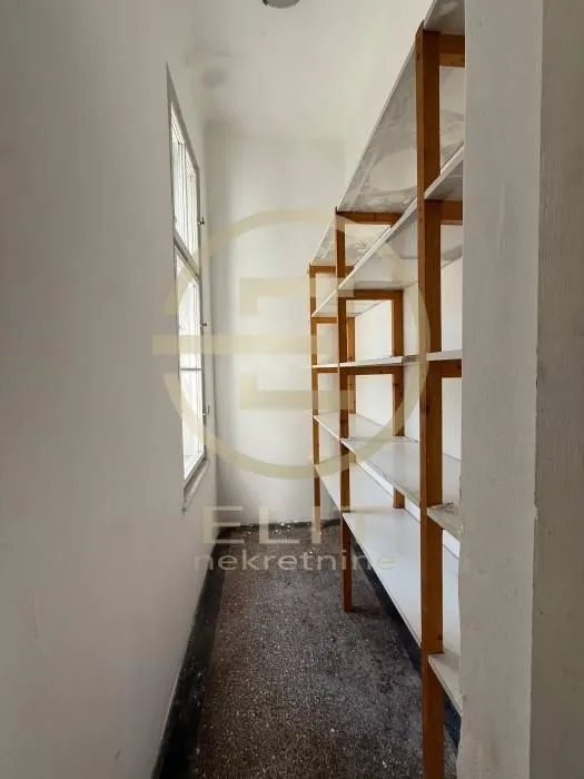 Rent, office space, 93m², Novi Sad Sve Podlokacije, Novi Sad