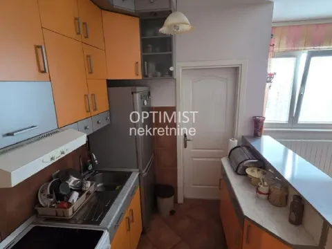 Sale, four bedroom apartment, 95m², Brace Jerković, Voždovac Sve Podlokacije - image 5