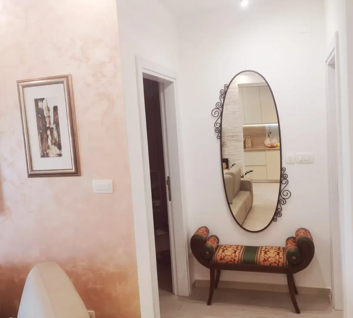 Prodaja, jednosoban stan, 61m², Dobrota, Kotor