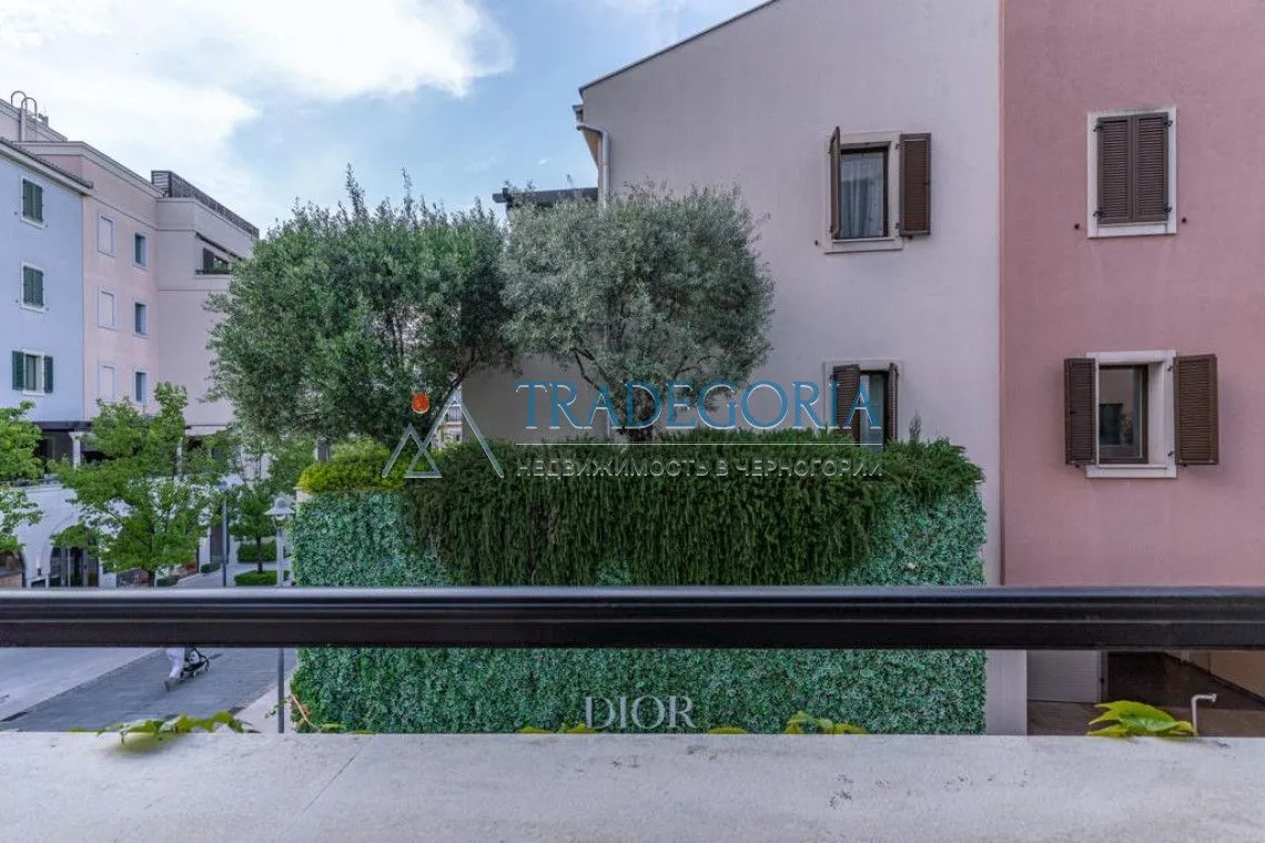 Prodaja, dvosoban stan, 122m², Tivat, Crna Gora