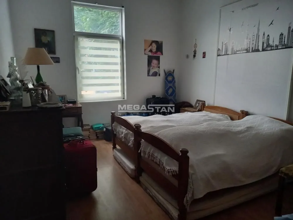 Sale, three bedroom apartment, 95m², Neimar, Vračar Sve Podlokacije