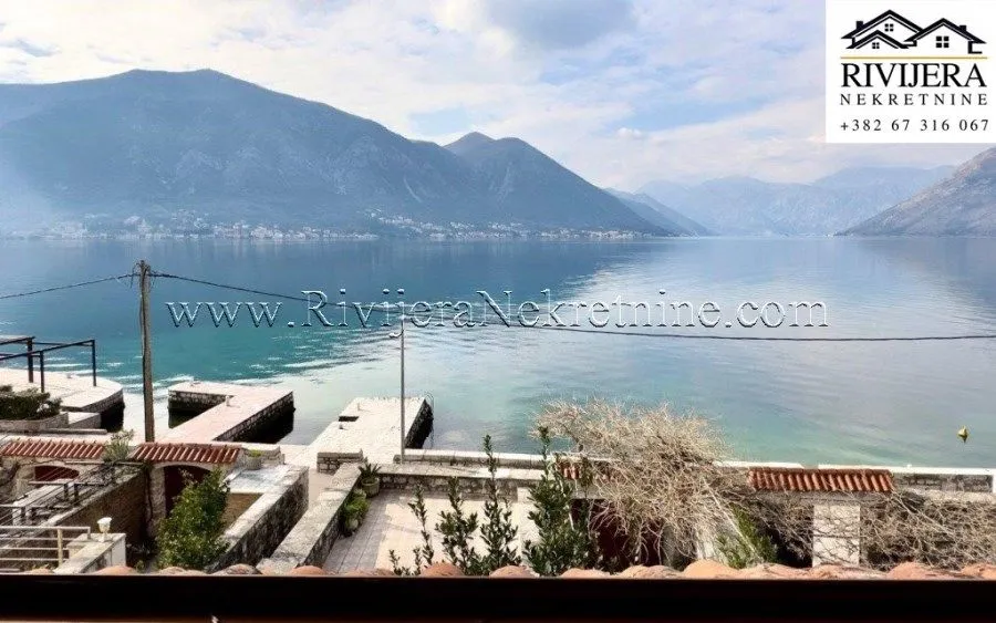 Prodaja, kuća, 144m², Dobrota, Kotor