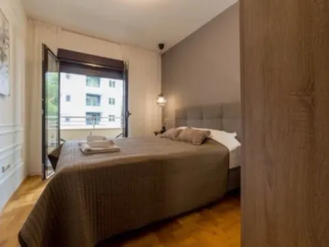 Sale, one bedroom apartment, 42m², Bečići, Budva - image 7