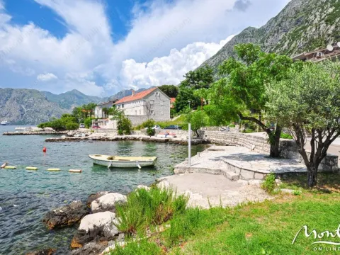 Prodaja, kuća, 1198m², Dobrota, Kotor - image 11