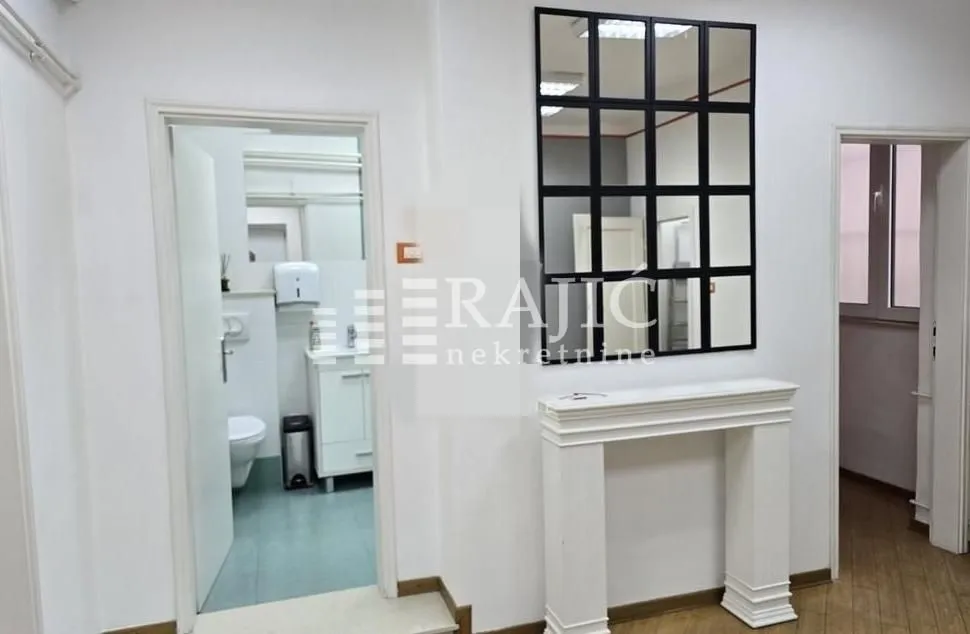 Rent, two bedroom apartment, 58m², Kalenić Pijaca, Vračar Sve Podlokacije
