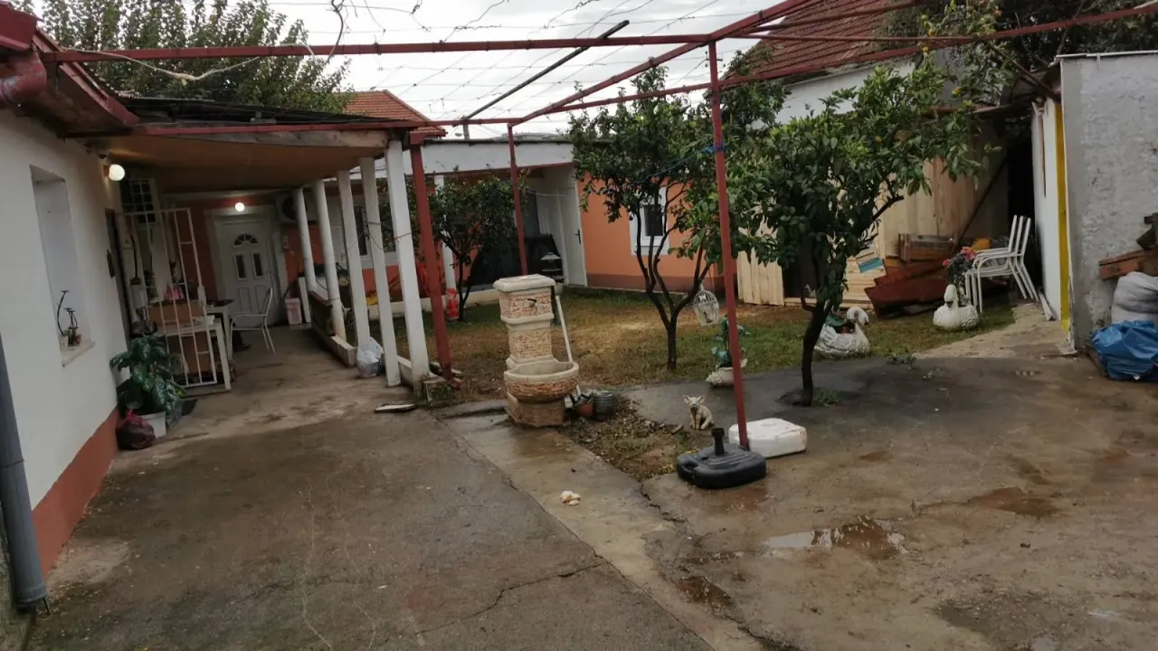 Prodaja, kuća, 140m², Podgorica, Crna Gora