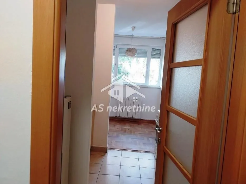 Rent, three bedroom apartment, 75m², Novi Beograd Sve Podlokacije, Beograd