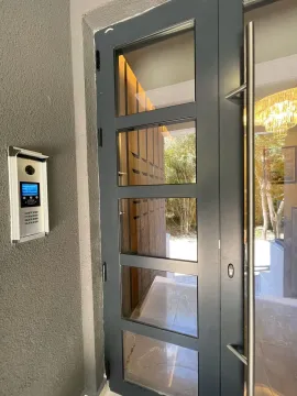 Izdavanje, jednosoban stan, 40m², Bečići, Budva - image 17