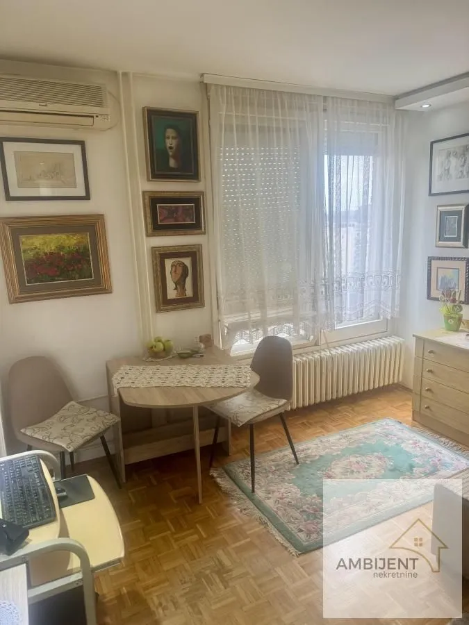 Prodaja, jednosoban stan, 29m², Zemun Sve Podlokacije, Beograd