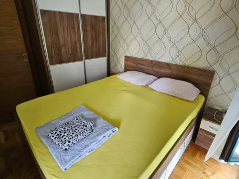 Izdavanje, dvosoban stan, 56m², Dalmatinska ulica, Podgorica - image 5