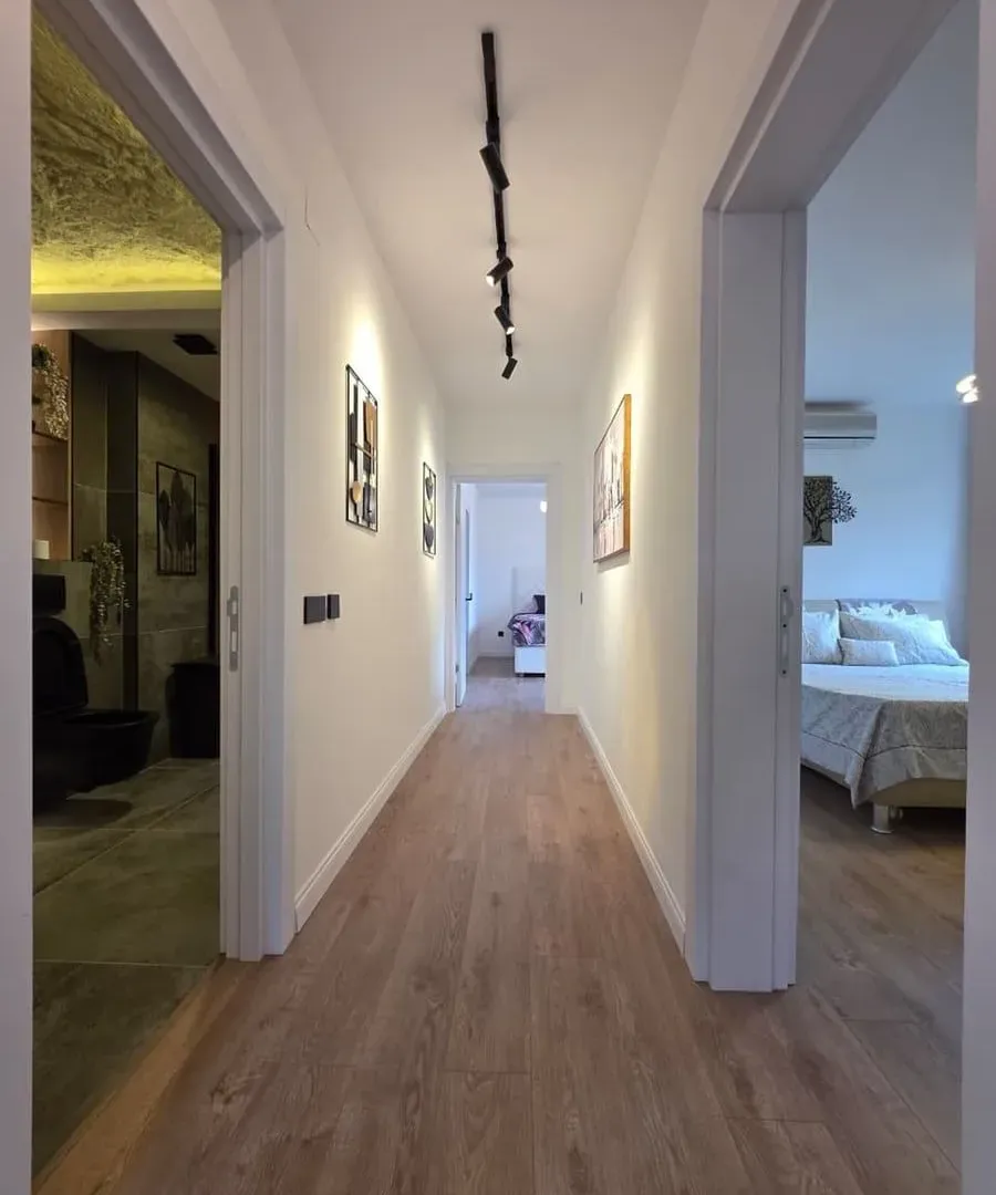 Sale, four bedroom apartment, 107m², Bečići, Budva