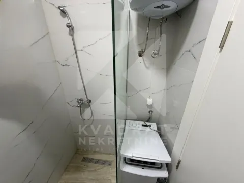 Rent, studio apartment, 20m², Centar, Podgorica - image 9