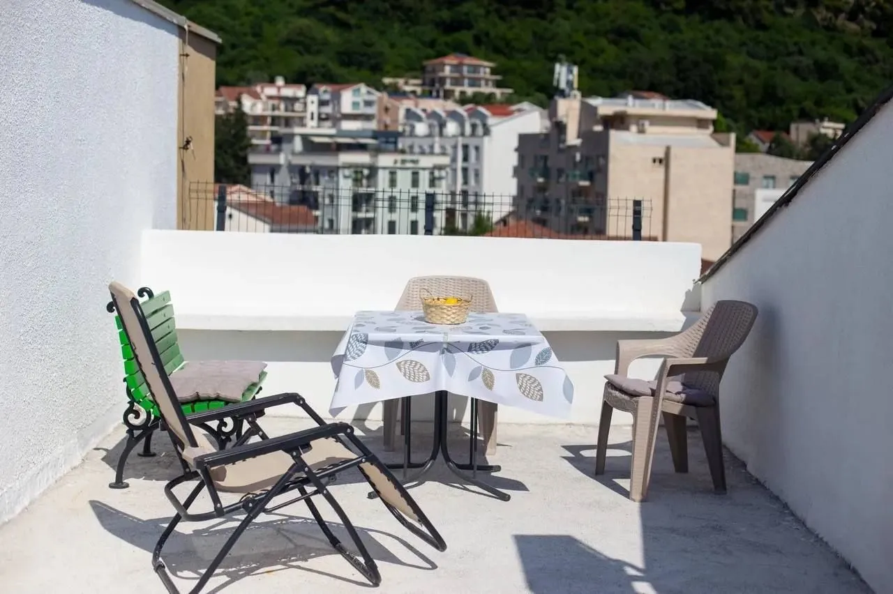 Sale, two bedroom apartment, 110m², Centar, Budva