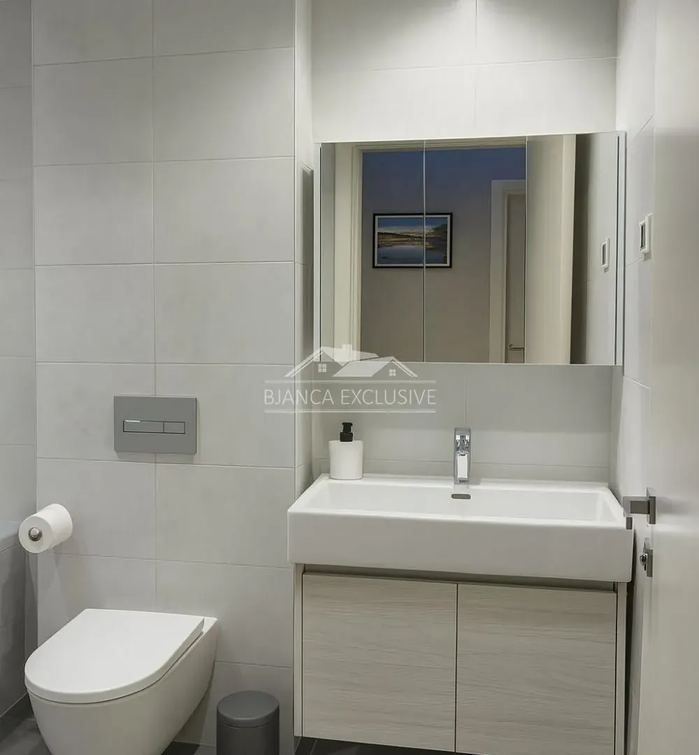 Sale, three bedroom apartment, 76m², Savski Venac, Beograd
