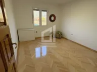 Izdavanje, kuća, 350m², Zlatica, Podgorica - image 8