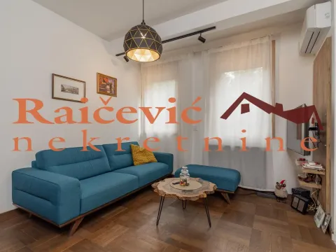 Rent, two bedroom apartment, 40m², Šumice, Beograd - image 6