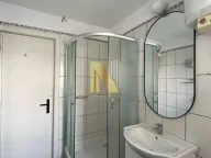 Izdavanje, trosoban stan, 84m², Centar, Novi Sad - image 5