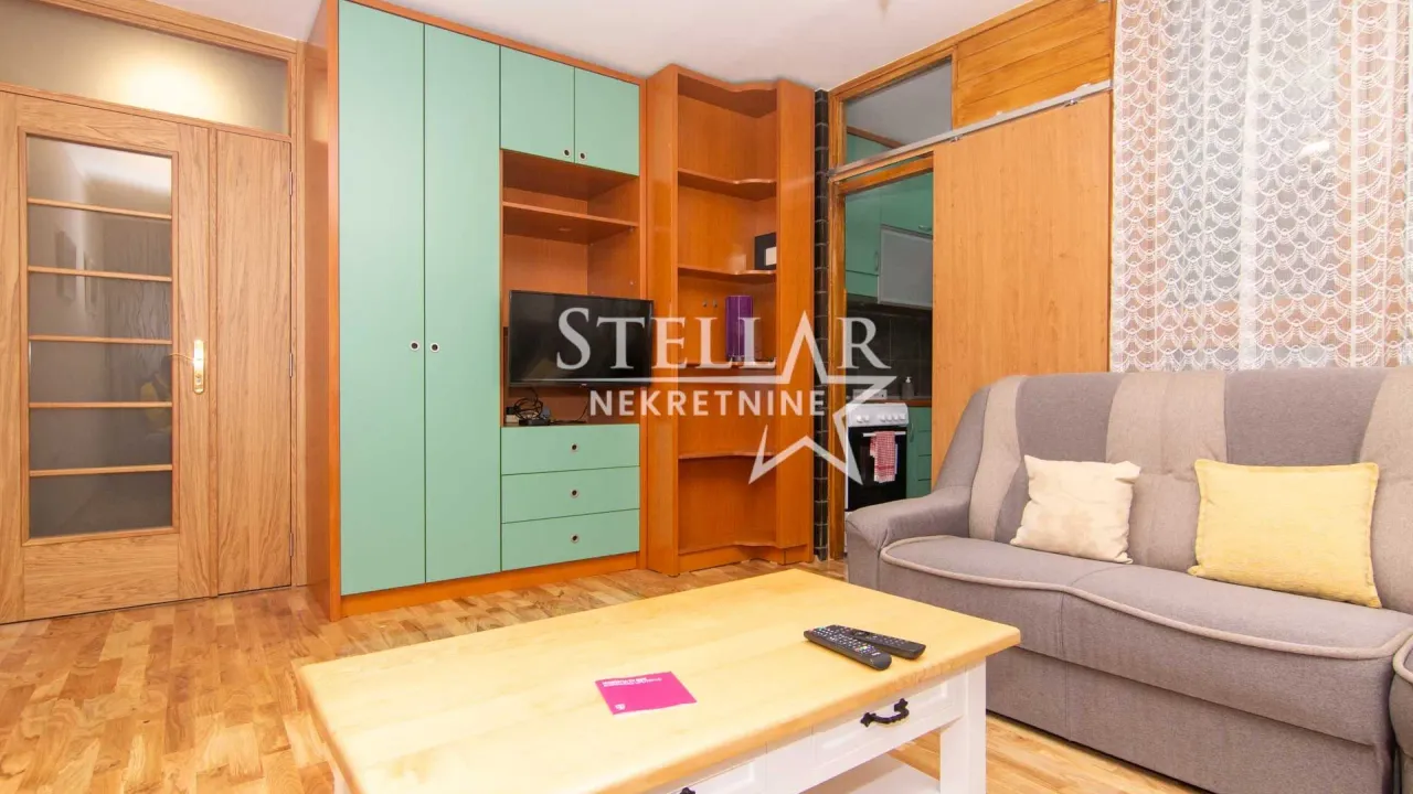 Izdavanje, stan, 50m², Blok 5, Podgorica