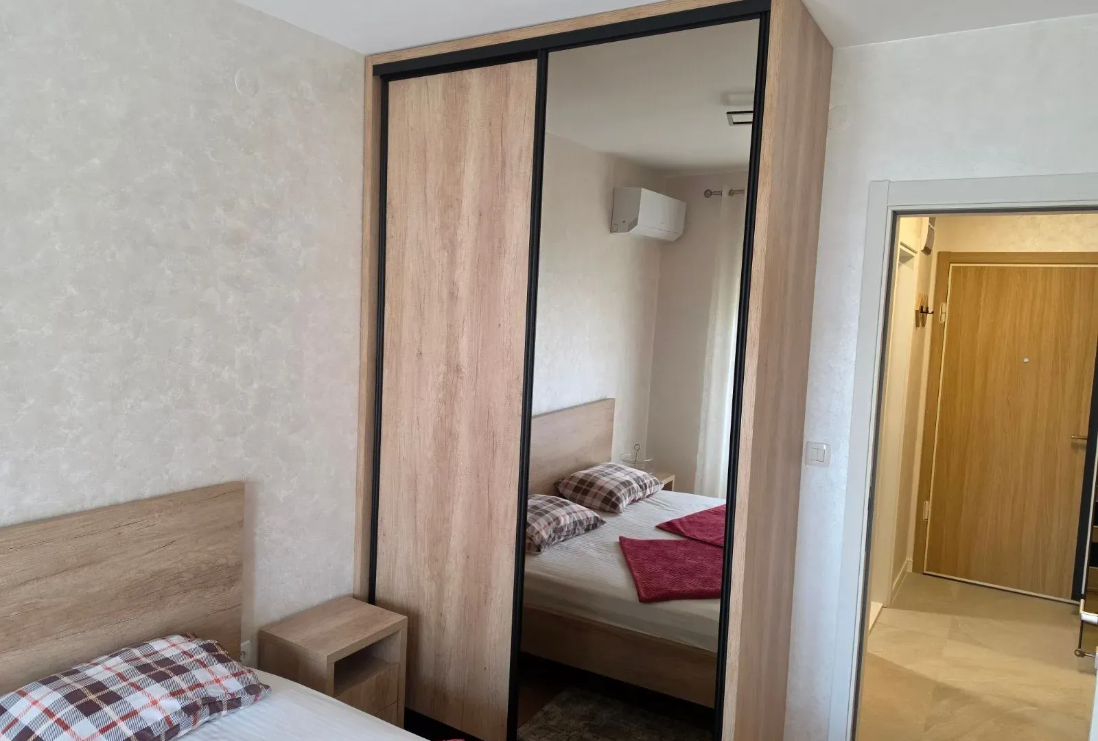 Rent, one bedroom apartment, 49m², Central Point, Podgorica
