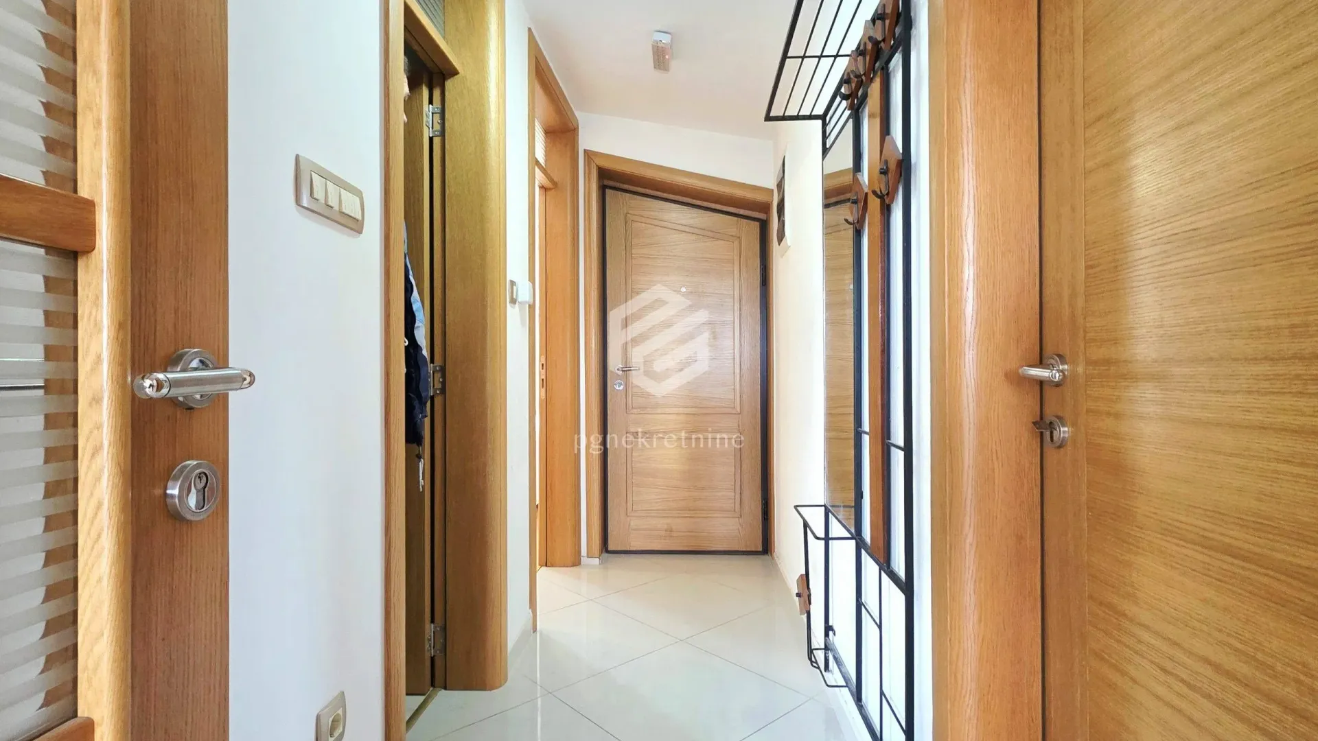 Rent, two bedroom apartment, 56m², Dalmatinska ulica, Podgorica