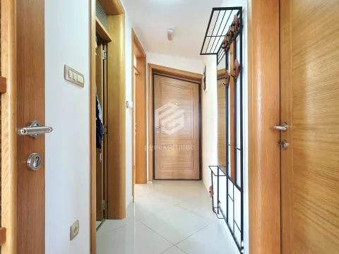 Izdavanje, dvosoban stan, 56m², Dalmatinska ulica, Podgorica - image 9