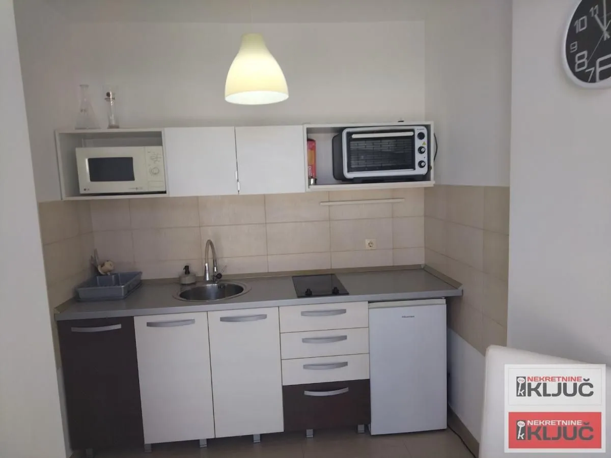 Prodaja, jednosoban stan, 24m², Kej, Novi Sad Sve Podlokacije