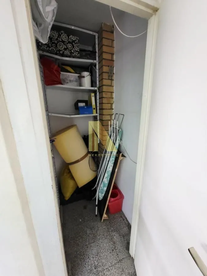 Prodaja, dvosoban stan, 43m², Novo naselje, Novi Sad