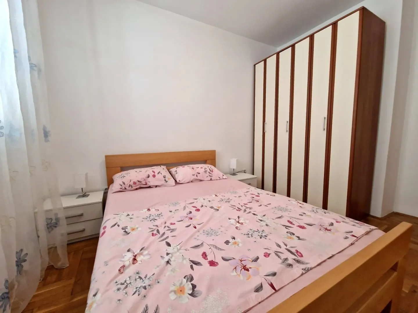 Rent, one bedroom apartment, 37m², Bečići, Budva