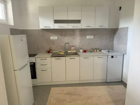 Izdavanje, dvosoban stan, 80m², Bjeliši, Bar - image 4