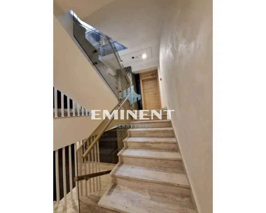 Izdavanje, dvosoban stan, 43m², Novi Beograd Blok 64, Novi Beograd Sve Podlokacije