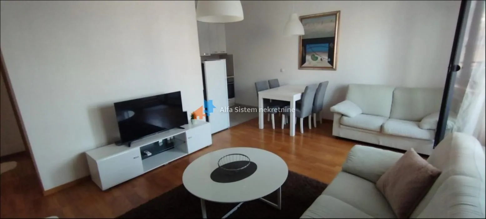 Rent, two bedroom apartment, 55m², Vračar Sve Podlokacije, Beograd