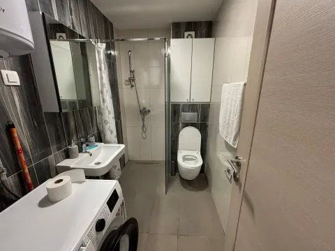 Prodaja, jednosoban stan, 40m², Lazi, Budva - image 4