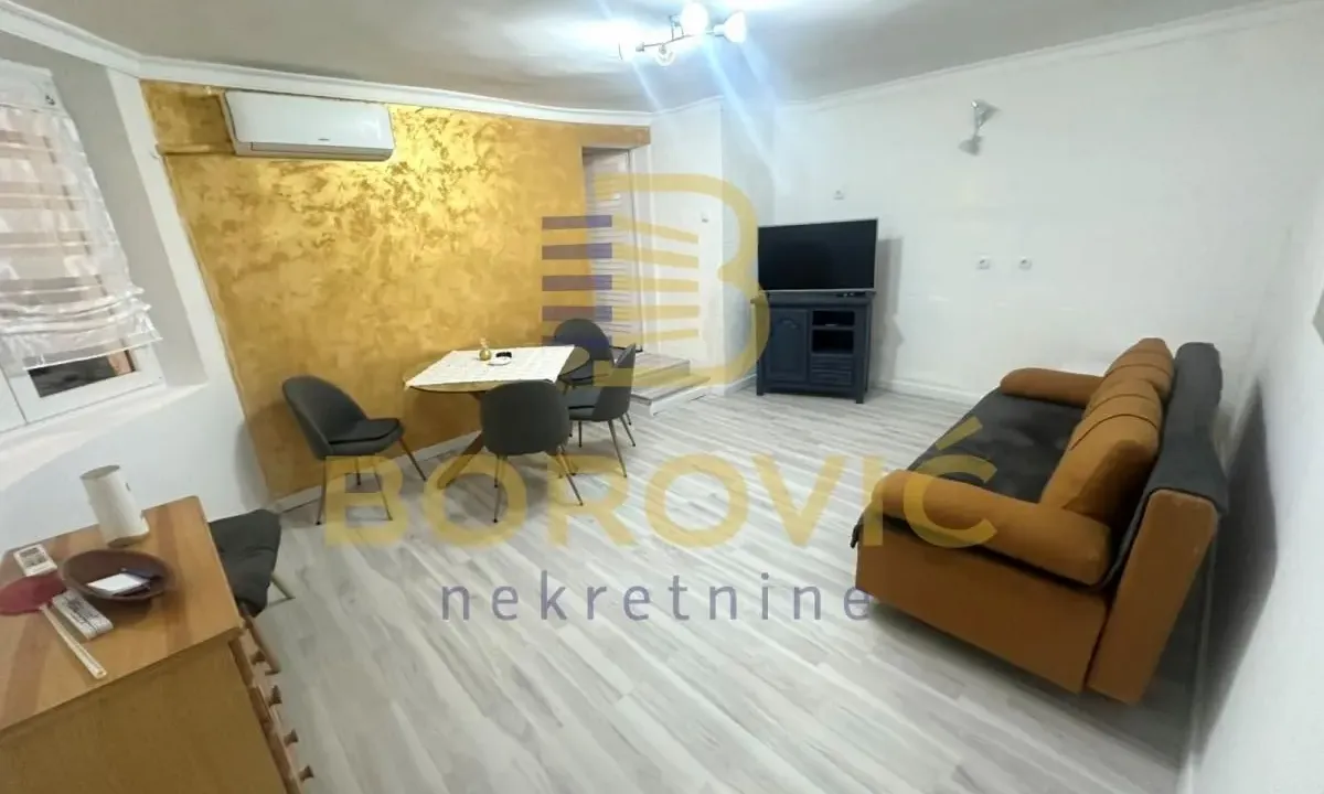 Prodaja, dvosoban stan, 40m², Kalenić Pijaca, Vračar Sve Podlokacije