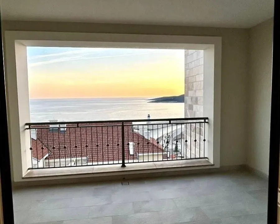 Sale, one bedroom apartment, 77m², Radovići, Tivat