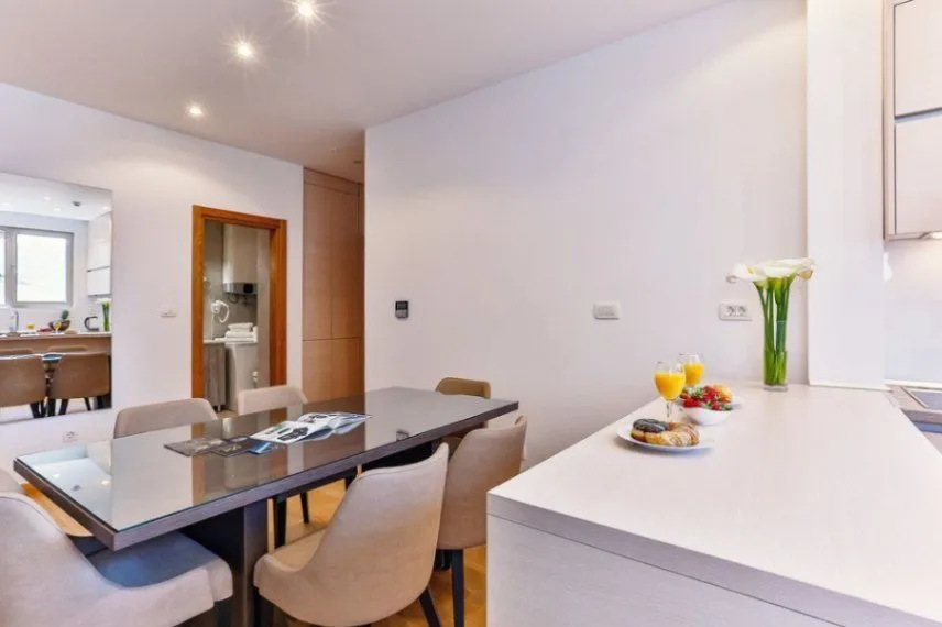 Stan-na-dan, dvosoban stan, 76m², Budva, Crna Gora