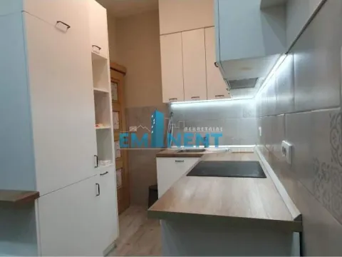 Izdavanje, stan, 45m², Cvetni Trg, Vračar Sve Podlokacije - image 4