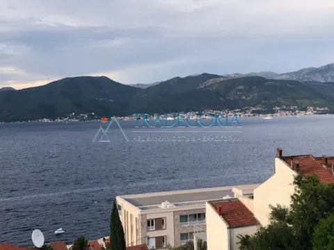 Sale, house, 380m², Krašići, Tivat