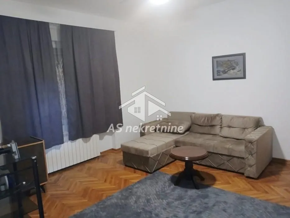 Rent, two bedroom apartment, 72m², Stari Grad, Beograd
