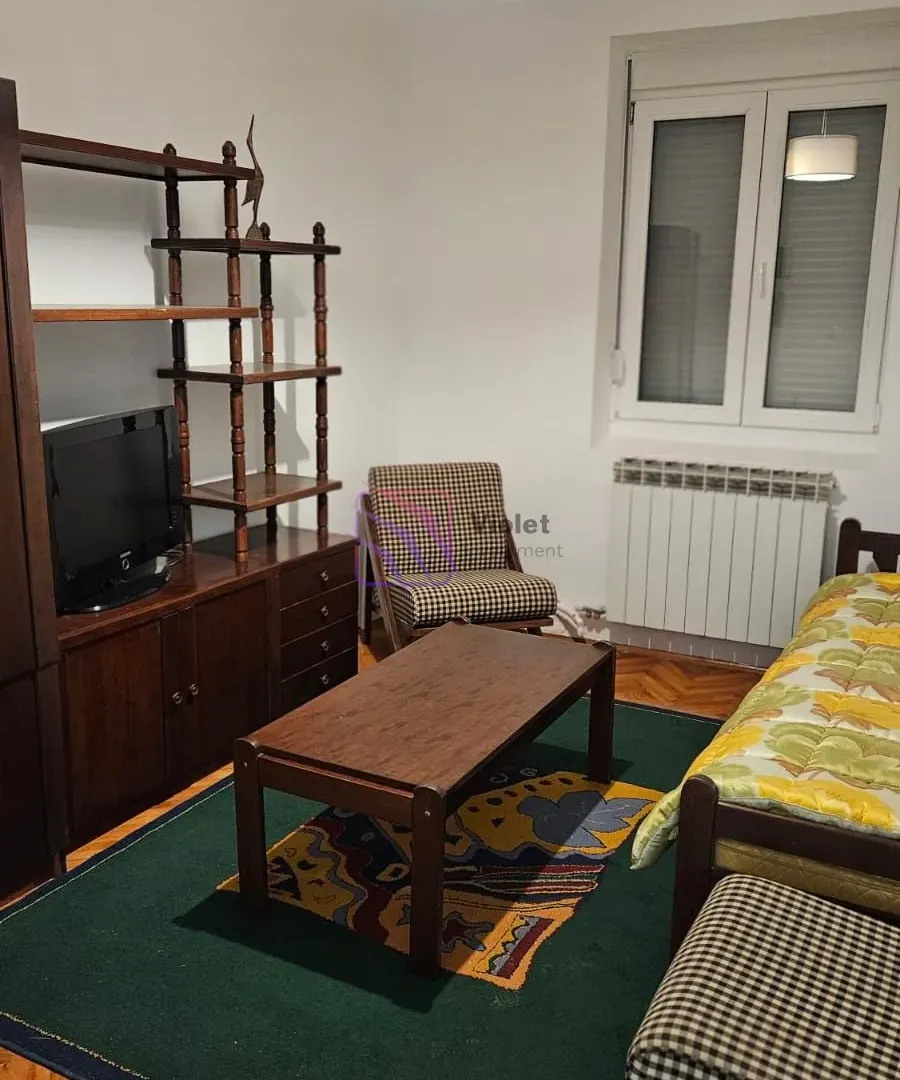 Rent, house, 200m², Gornja Gorica, Podgorica